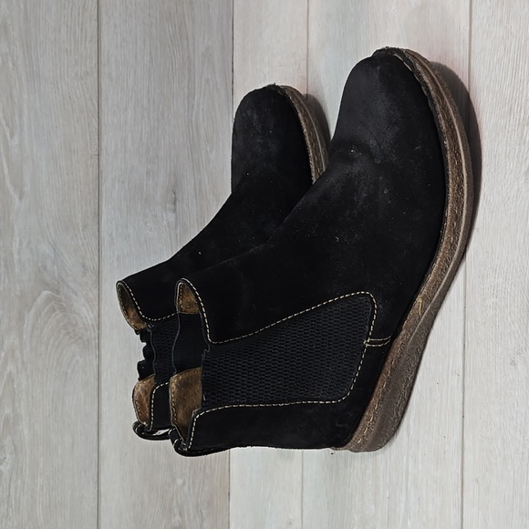 Born Black Ankle Boots - Picture 2 of 12